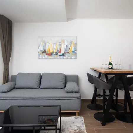 Dario A Apartment